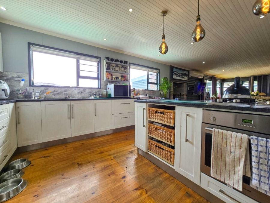 3 Bedroom Property for Sale in Stilbaai Wes Western Cape